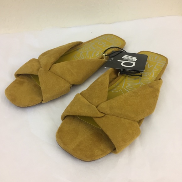 New DV Addie slip on mustard yellow sandals - Picture 2 of 5